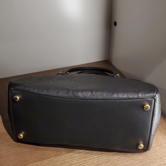 SOLD●COACH CARRYALL SATCHEL - Picture 7 of 8